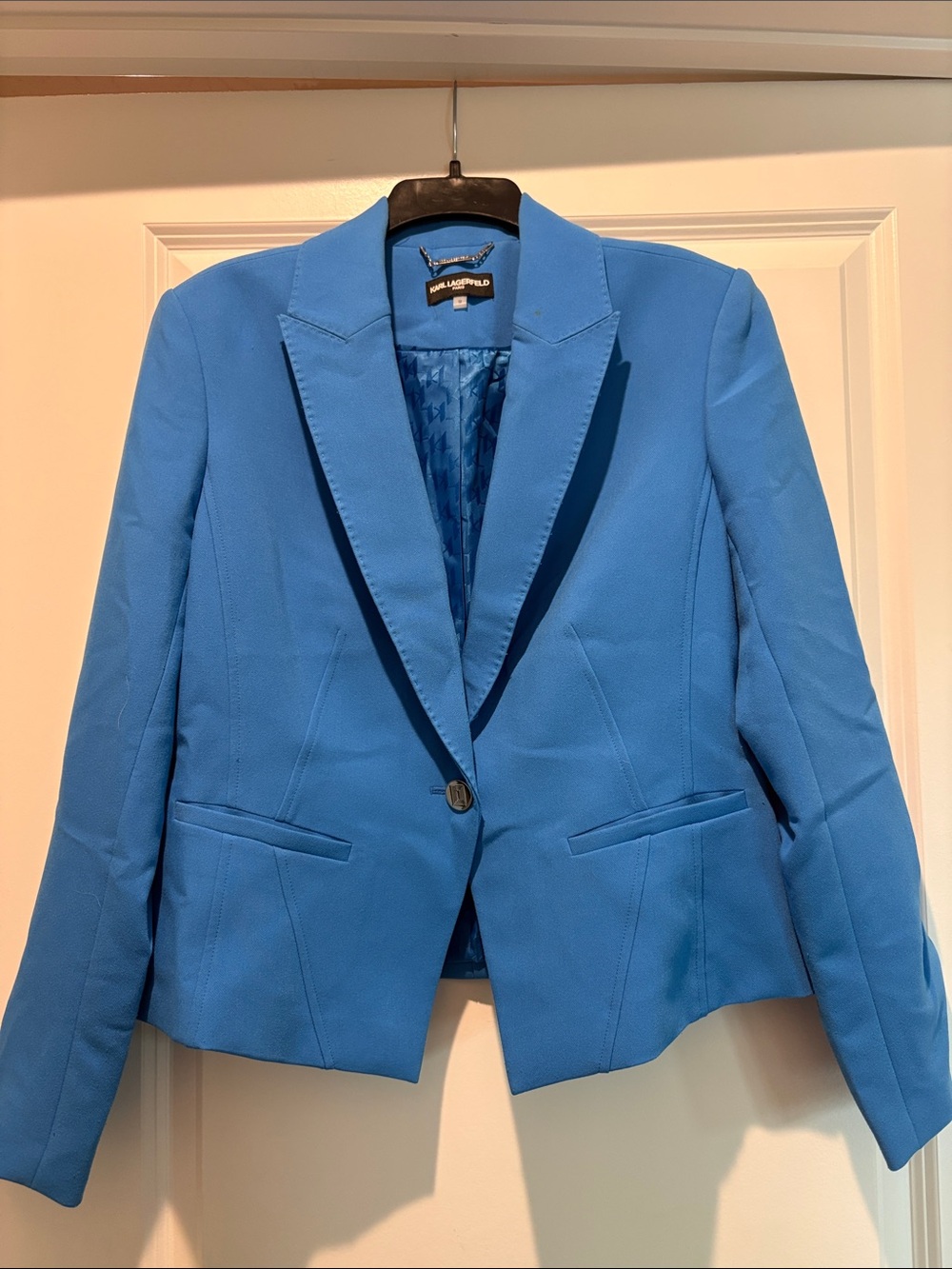 Karl Lagerfeld Bright Blue Tailored Single-Button Blazer